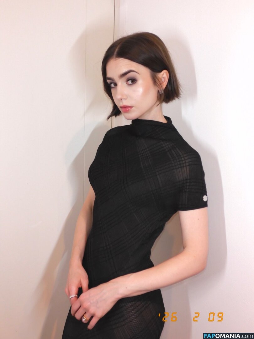 Lily Collins / lily_collins / lilyjcollins Γυμνός OnlyFans  Διαρρεύσαστη φωτογραφία #504