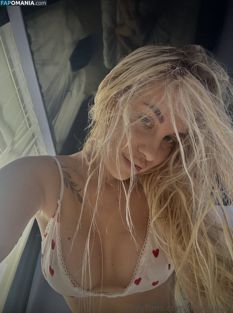 lilyskyblue / lizzkiax / lizzkyiax / user631104661652 Γυμνός OnlyFans  Διαρρεύσαστη φωτογραφία #22