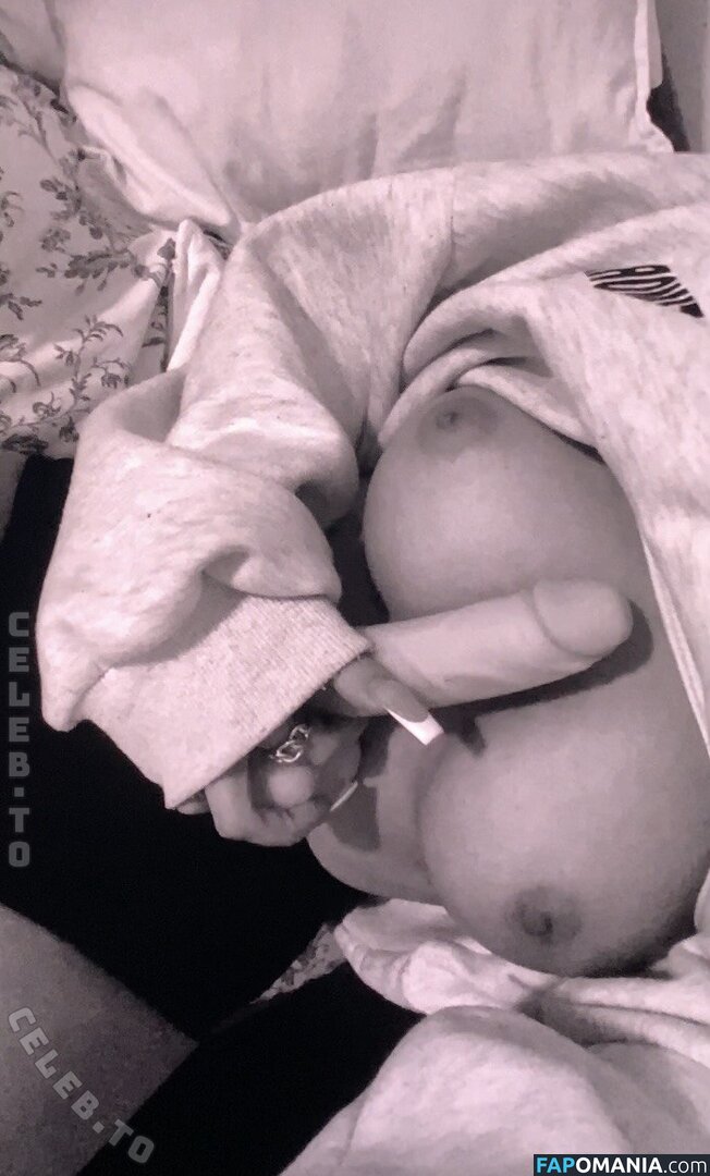 Lina.vey / Linav.ey Γυμνός OnlyFans  Διαρρεύσαστη φωτογραφία #1