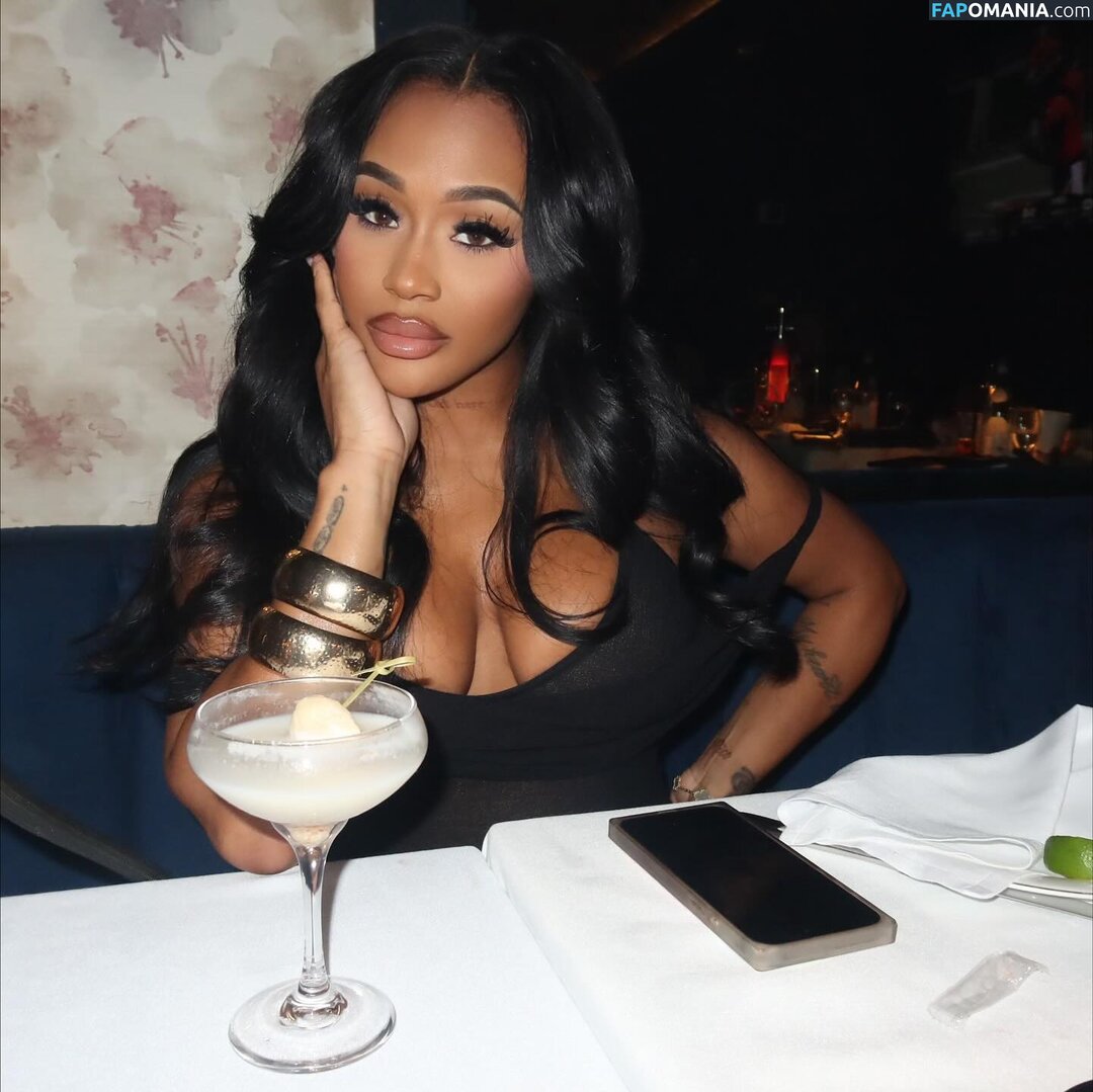 Lira Galore / Lira Mercer / lira_galore / liragalore Γυμνός OnlyFans  Διαρρεύσαστη φωτογραφία #1