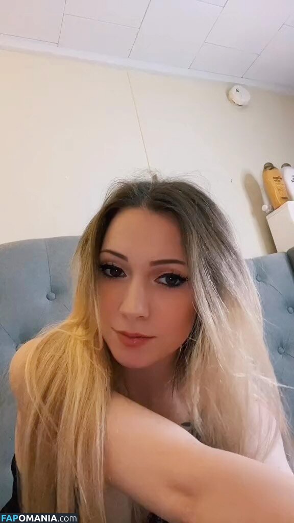 Little Momma / Littleemommaa21 / littlee.mommaa23 / littleemommaa23 Γυμνός OnlyFans  Διαρρεύσαστη φωτογραφία #2