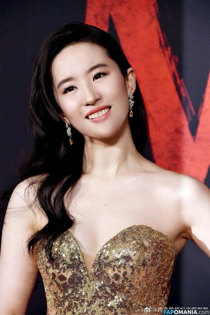 Liu Yifei / yifei_cc Γυμνός OnlyFans  Διαρρεύσαστη φωτογραφία #9