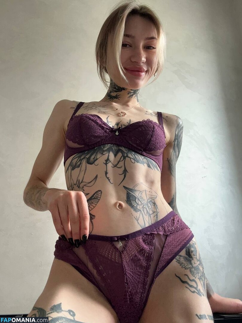Elisabeth / liza_bet / lizabeth.rebecca Γυμνός OnlyFans  Διαρρεύσαστη φωτογραφία #4
