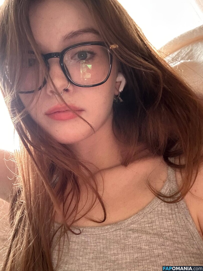 Ljinzer  / Ljinzer / linzarrd / Linzefeet / linzzzer / linziier / joleenlunzer Γυμνός OnlyFans  Διαρρεύσαστη φωτογραφία #1