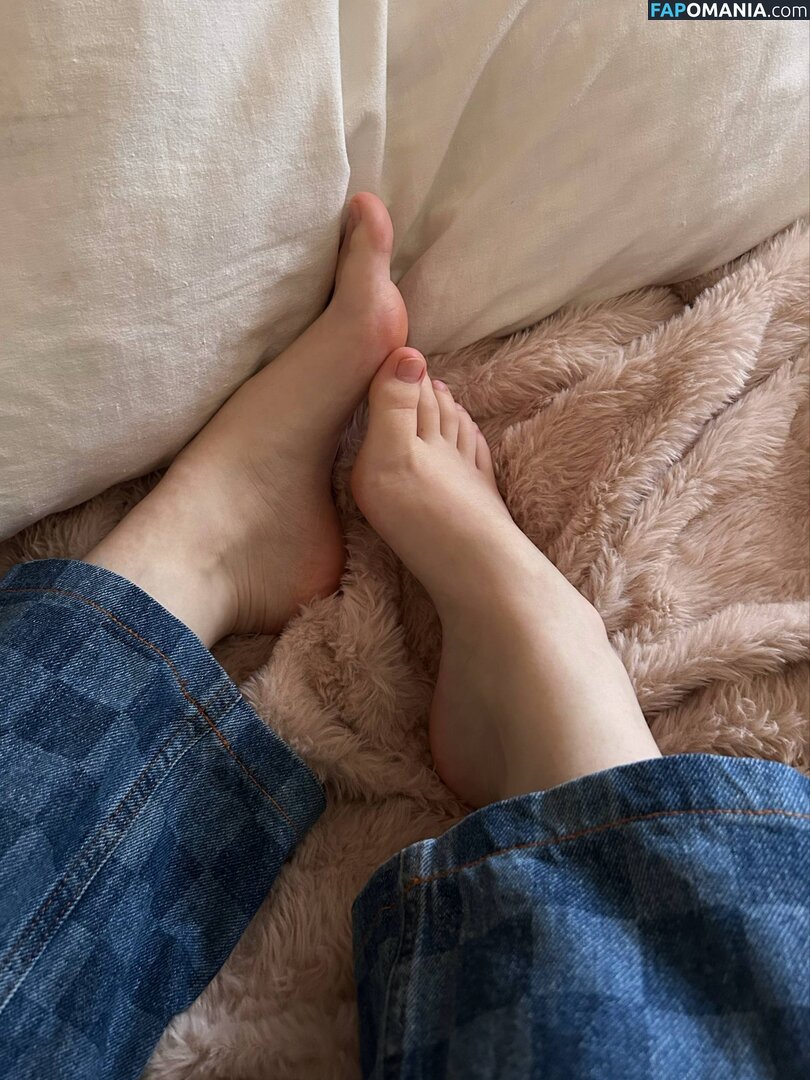 Ljinzer  / Ljinzer / linzarrd / Linzefeet / linzzzer / linziier / joleenlunzer Γυμνός OnlyFans  Διαρρεύσαστη φωτογραφία #2
