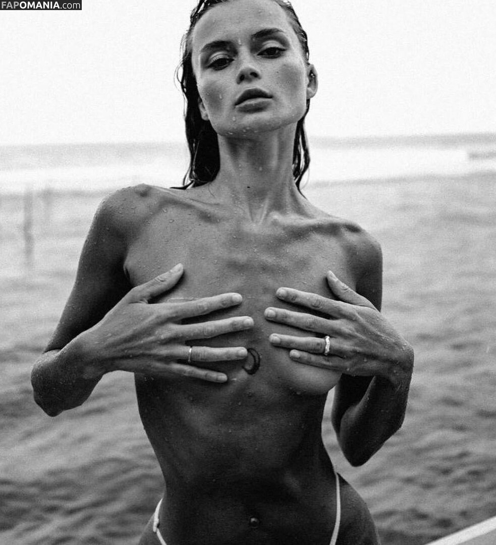 Lola Dikova / loladikovaa Γυμνός OnlyFans  Διαρρεύσαστη φωτογραφία #3
