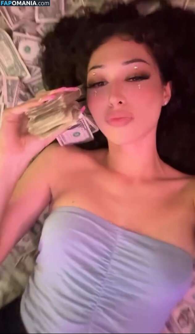 LoyaltyraeLynn / https: Γυμνός OnlyFans  Διαρρεύσαστη φωτογραφία #2