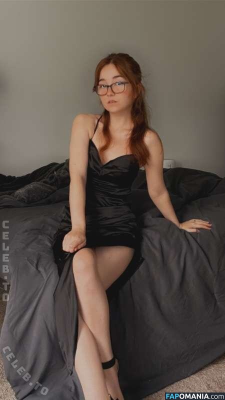 Lyssaurora / https: Γυμνός OnlyFans  Διαρρεύσαστη φωτογραφία #343