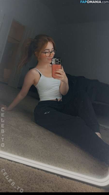 Lyssaurora / https: Γυμνός OnlyFans  Διαρρεύσαστη φωτογραφία #358