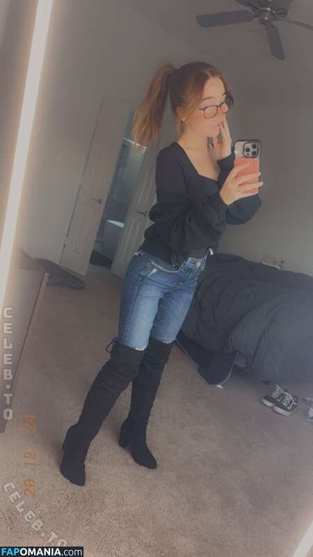 Lyssaurora / https: Γυμνός OnlyFans  Διαρρεύσαστη φωτογραφία #381