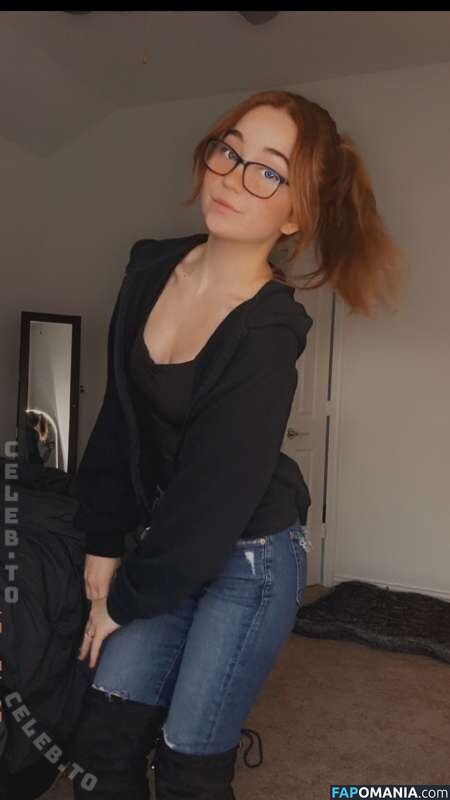 Lyssaurora / https: Γυμνός OnlyFans  Διαρρεύσαστη φωτογραφία #382