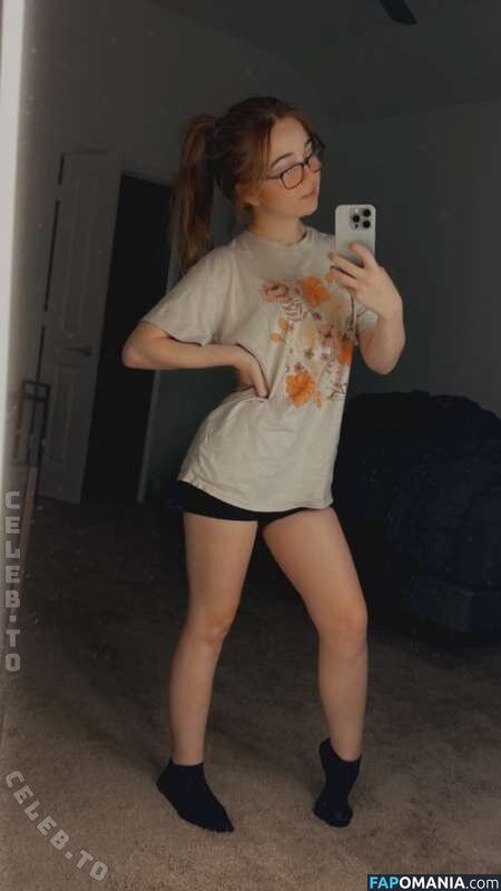Lyssaurora / https: Γυμνός OnlyFans  Διαρρεύσαστη φωτογραφία #431