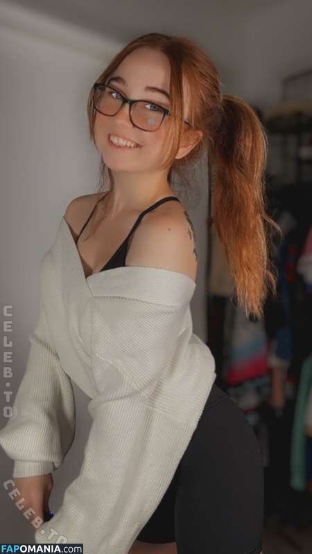 Lyssaurora / https: Γυμνός OnlyFans  Διαρρεύσαστη φωτογραφία #529