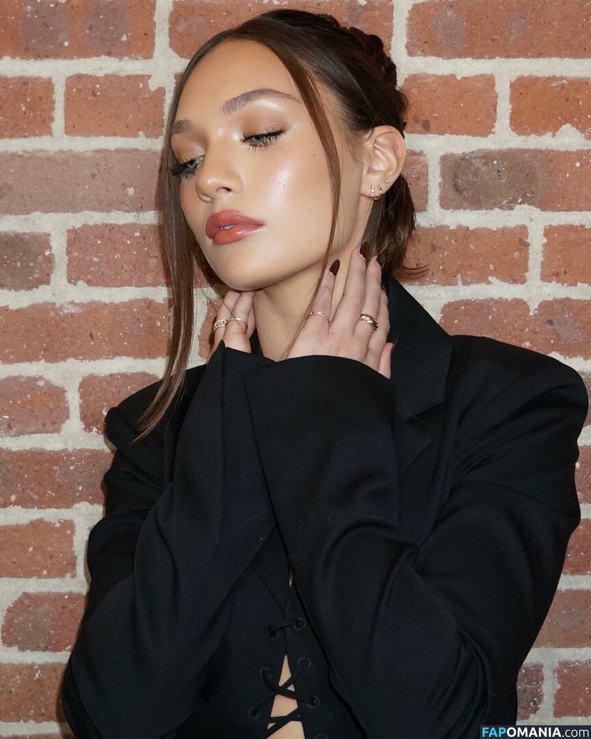 Maddie Ziegler / maddieziegler Γυμνός OnlyFans  Διαρρεύσαστη φωτογραφία #124