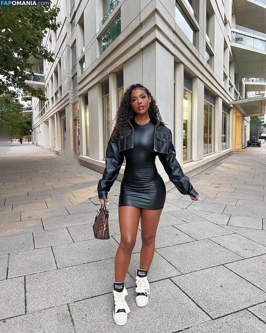 Malaika Terry / malaikaterry / malaikaterryy Γυμνός OnlyFans  Διαρρεύσαστη φωτογραφία #101