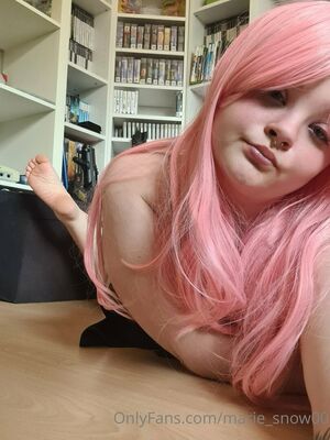 marie_snow00