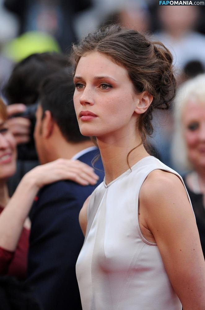 Marine Vacth / https: / marine_vacth / marinvacth Γυμνός OnlyFans  Διαρρεύσαστη φωτογραφία #7
