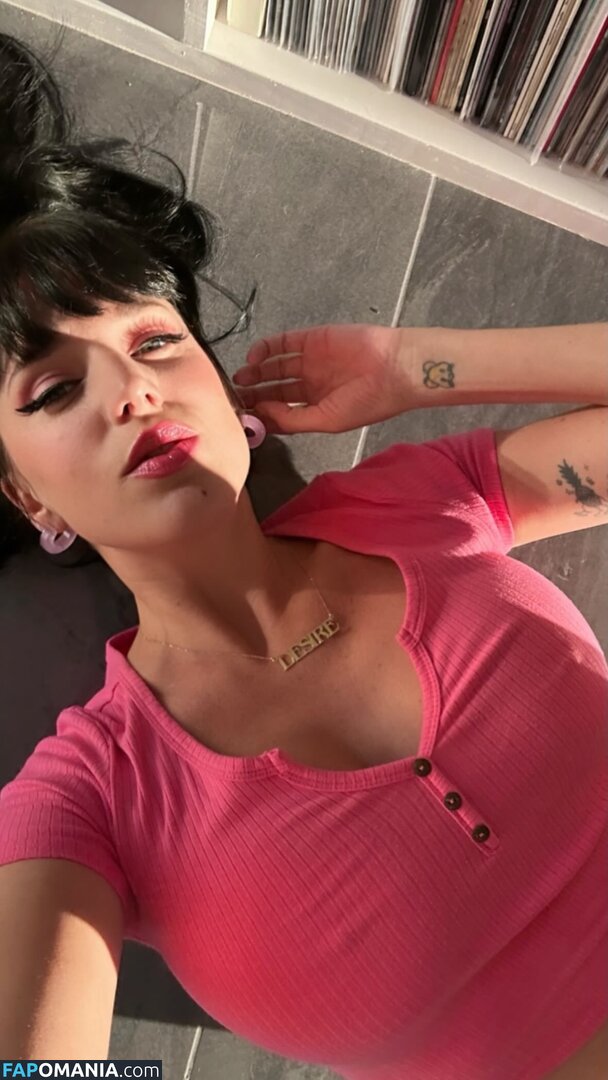 Desire (desire_musicofficial / Megan Louise / desire_musicofficial Γυμνός OnlyFans  Διαρρεύσαστη φωτογραφία #3