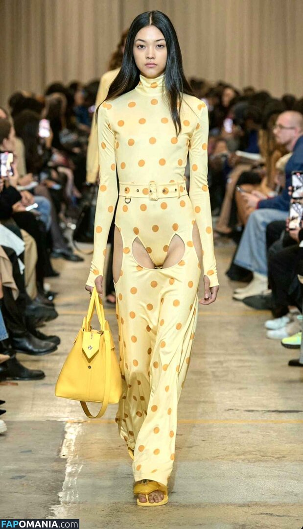 Mika Schneider / mikaschndr Γυμνός OnlyFans  Διαρρεύσαστη φωτογραφία #6