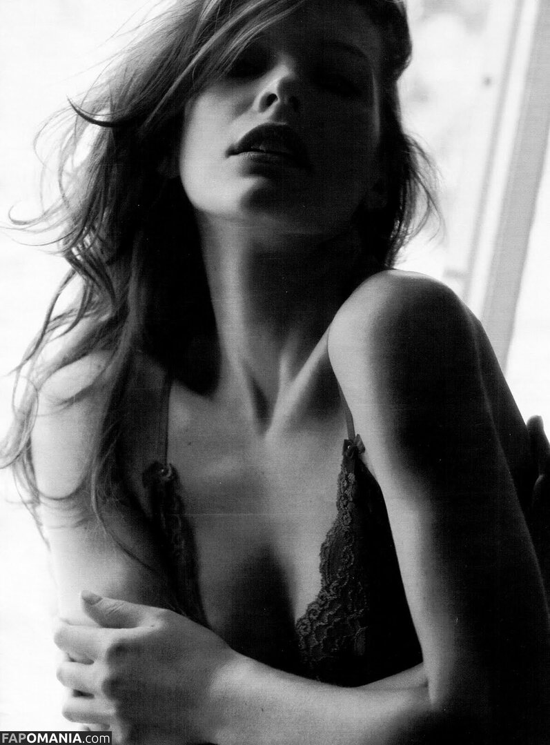 Milla Jovovich / MillaJovovich Γυμνός OnlyFans  Διαρρεύσαστη φωτογραφία #325