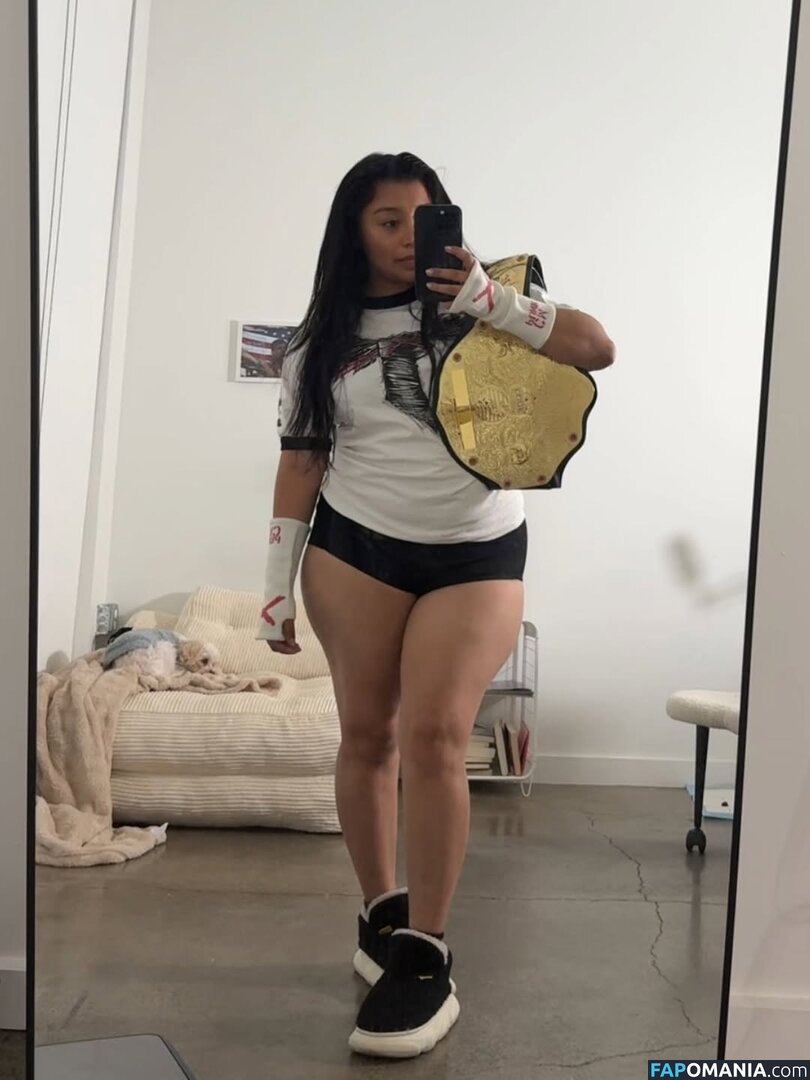 Minnieportable / minidivaonly Γυμνός OnlyFans  Διαρρεύσαστη φωτογραφία #2