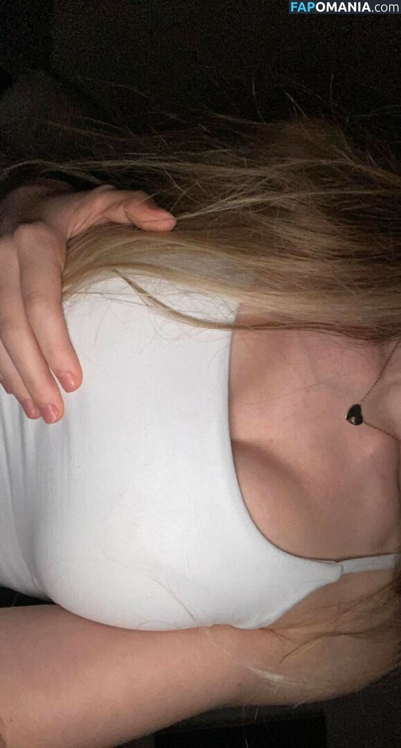 Mira Szalma / https: / mira.004 Γυμνός OnlyFans  Διαρρεύσαστη φωτογραφία #8