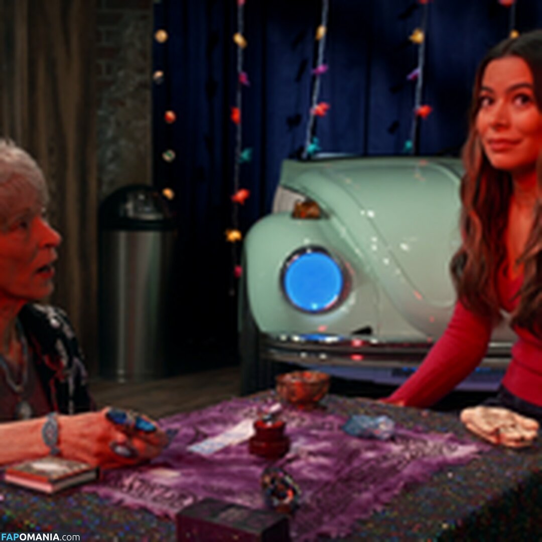 Miranda Cosgrove / MirandaCosgrove / onlyfanssz Γυμνός OnlyFans  Διαρρεύσαστη φωτογραφία #159