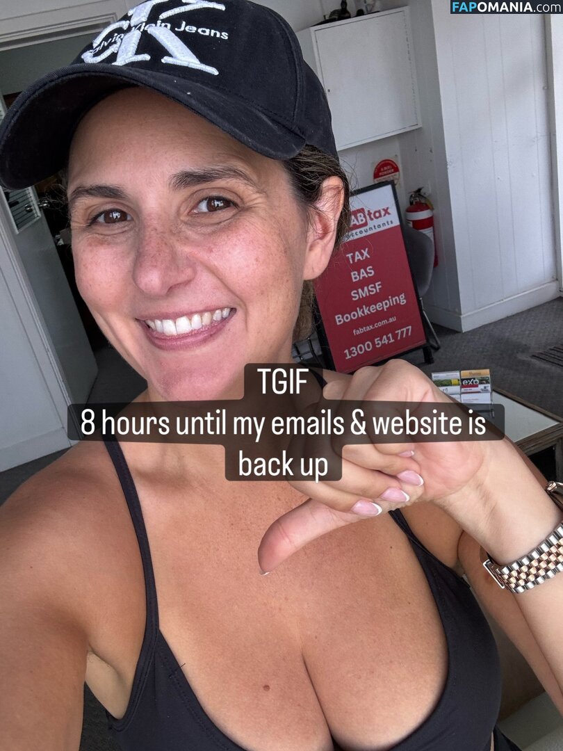 MILF Online Accountant / Miriam Holme / miriamholme Γυμνός OnlyFans  Διαρρεύσαστη φωτογραφία #24