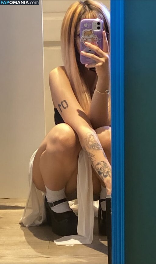 naaii / naailu_ / naisita Γυμνός OnlyFans  Διαρρεύσαστη φωτογραφία #4