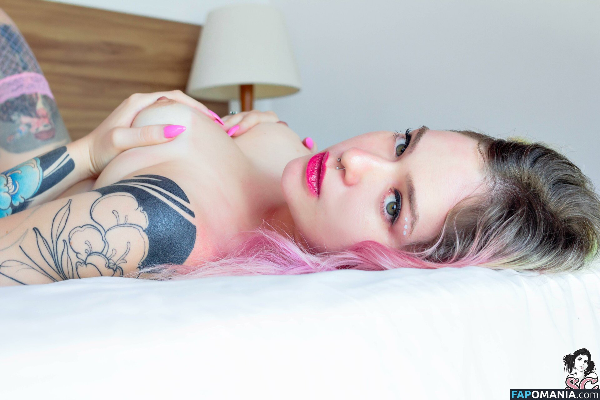 Neondoll / neondollsuk / neondooll Γυμνός OnlyFans  Διαρρεύσαστη φωτογραφία #15