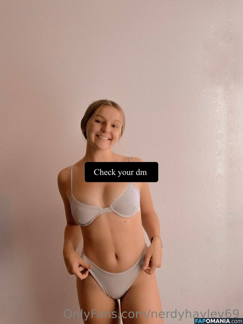 jhurley61299 / kittenjojo18 / nerdyhayley69 Γυμνός OnlyFans  Διαρρεύσαστη φωτογραφία #6