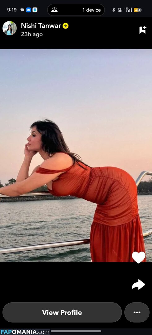 Nishi Tanwar / nishi_tanwar__ Γυμνός OnlyFans  Διαρρεύσαστη φωτογραφία #2