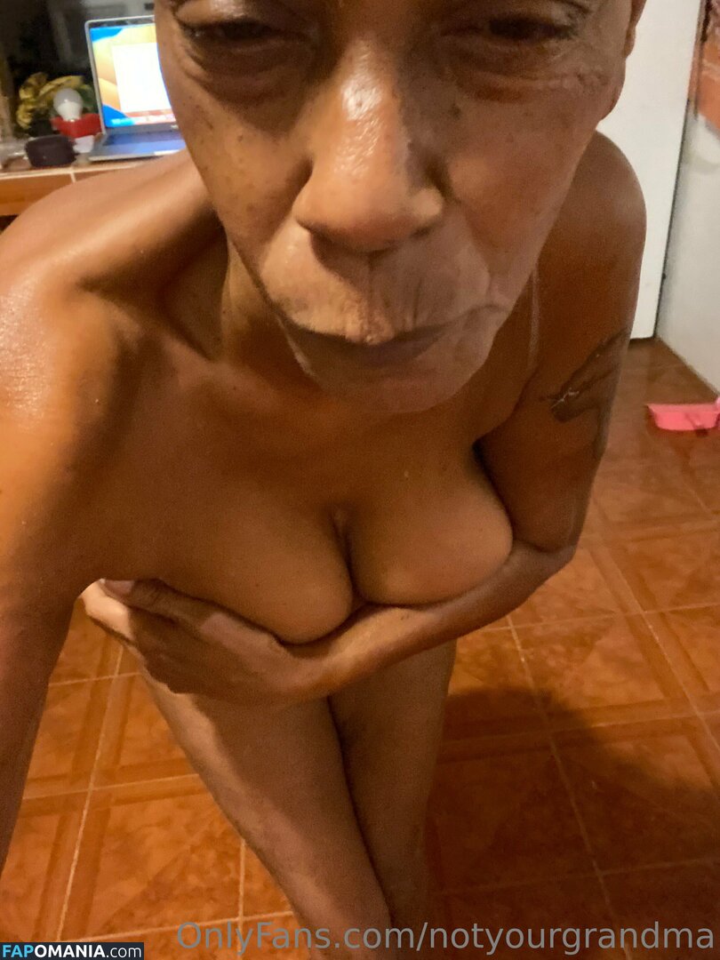 notyourgrandma Γυμνός OnlyFans  Διαρρεύσαστη φωτογραφία #1