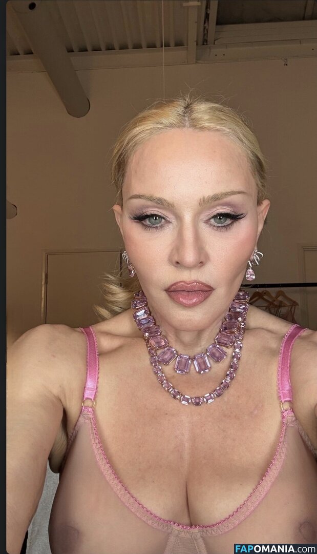 NudeCelebsArchi / Nudes Celebrities / https: Γυμνός OnlyFans  Διαρρεύσαστη φωτογραφία #4