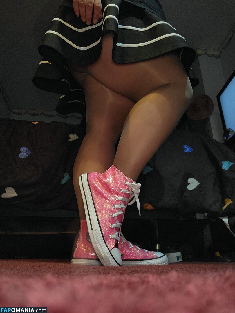 Nylonsandsocks / nylon_and_socks Γυμνός OnlyFans  Διαρρεύσαστη φωτογραφία #2