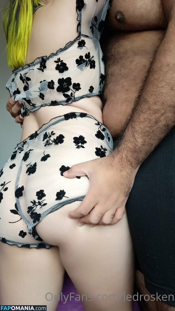 nyx525 / nyxie_ledros Γυμνός OnlyFans  Διαρρεύσαστη φωτογραφία #6