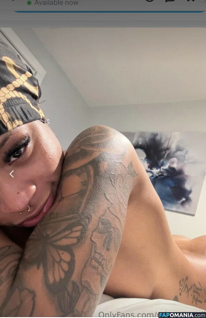 Official_liyahhh / missnaturalbby / thepollygirls Γυμνός OnlyFans  Διαρρεύσαστη φωτογραφία #15