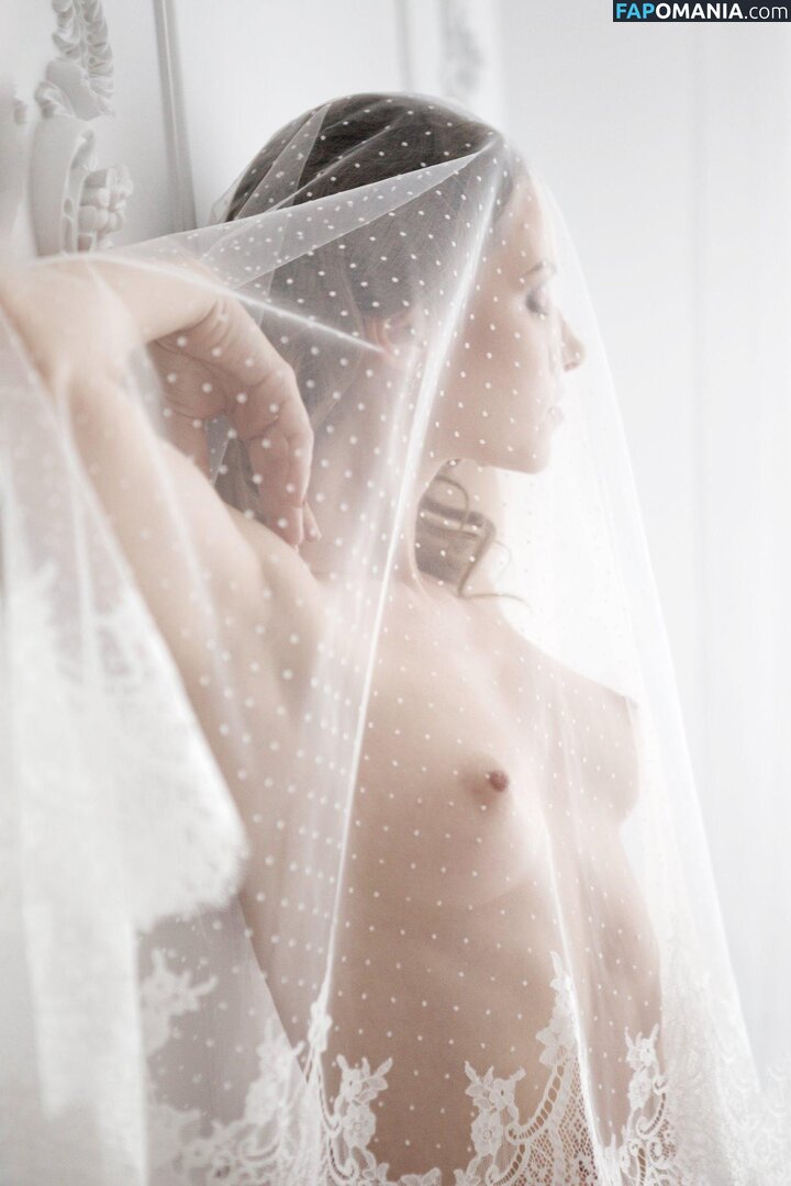 Beau M / Naomi D / Olga Alberti / olgaalberti Γυμνός OnlyFans  Διαρρεύσαστη φωτογραφία #6