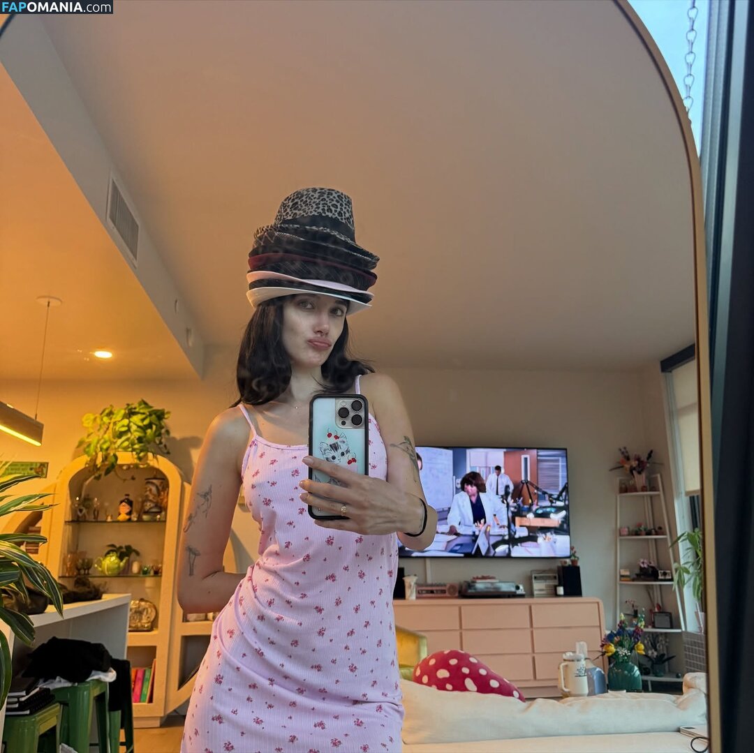 Olivia O'Brien / oliviaobrien Γυμνός OnlyFans  Διαρρεύσαστη φωτογραφία #1