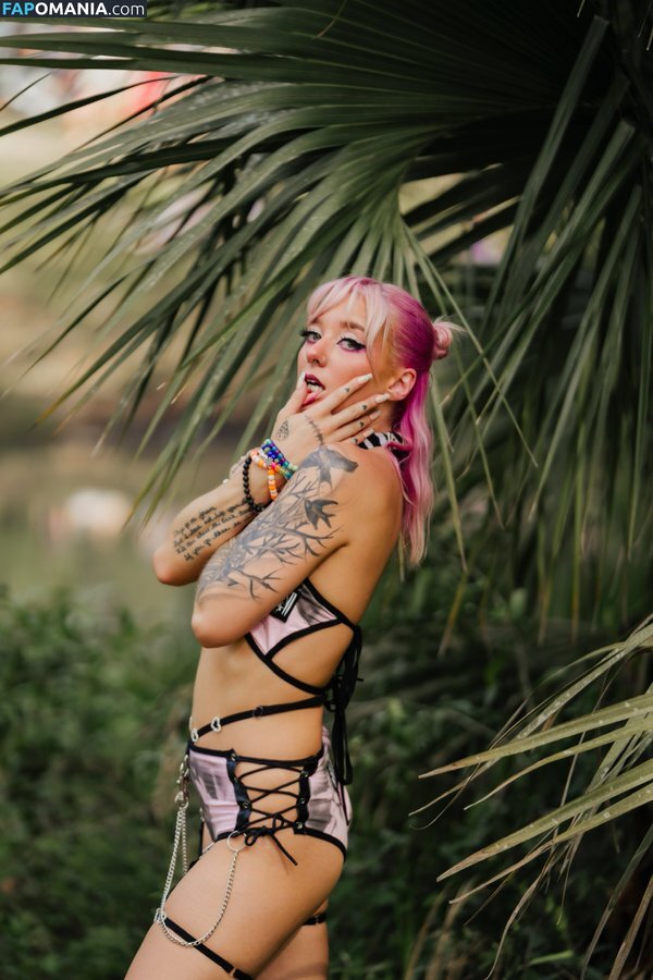 chloeblackz / onevegetabletwo Γυμνός OnlyFans  Διαρρεύσαστη φωτογραφία #3