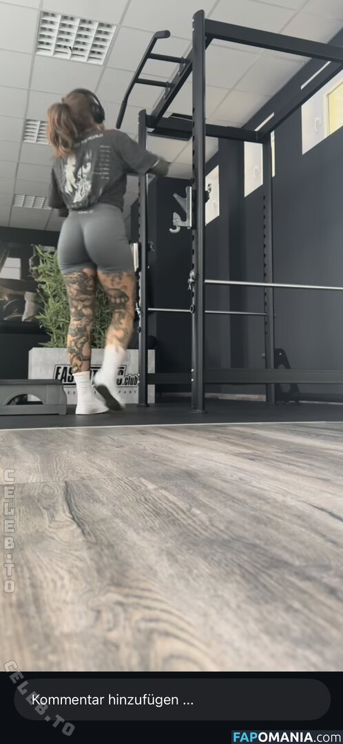 Petra Siebeck / flashinglines / redtatbabe Γυμνός OnlyFans  Διαρρεύσαστη φωτογραφία #2