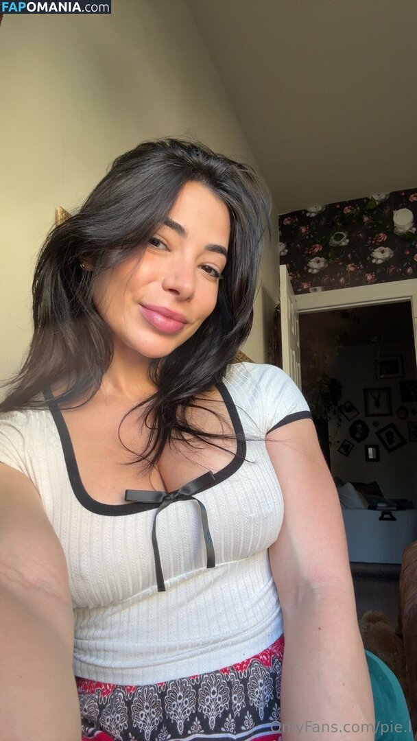 pie.aina / pie.l Γυμνός OnlyFans  Διαρρεύσαστη φωτογραφία #4