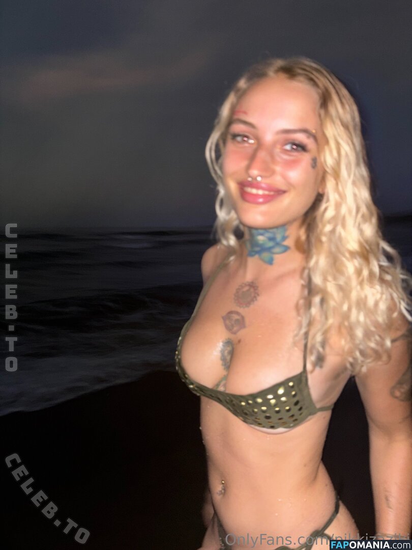 Pikkizaziki Γυμνός OnlyFans  Διαρρεύσαστη φωτογραφία #9