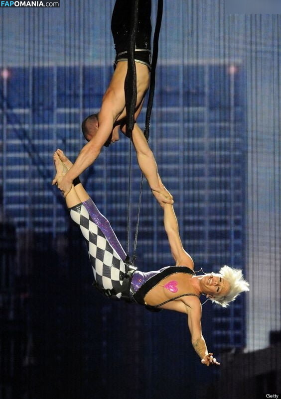 Alecia Beth Moore / Pink Γυμνός OnlyFans  Διαρρεύσαστη φωτογραφία #48