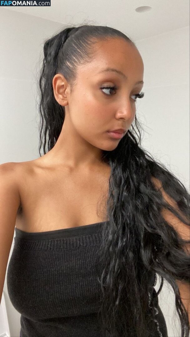PinkPantheress / aloe_vera Γυμνός OnlyFans  Διαρρεύσαστη φωτογραφία #37