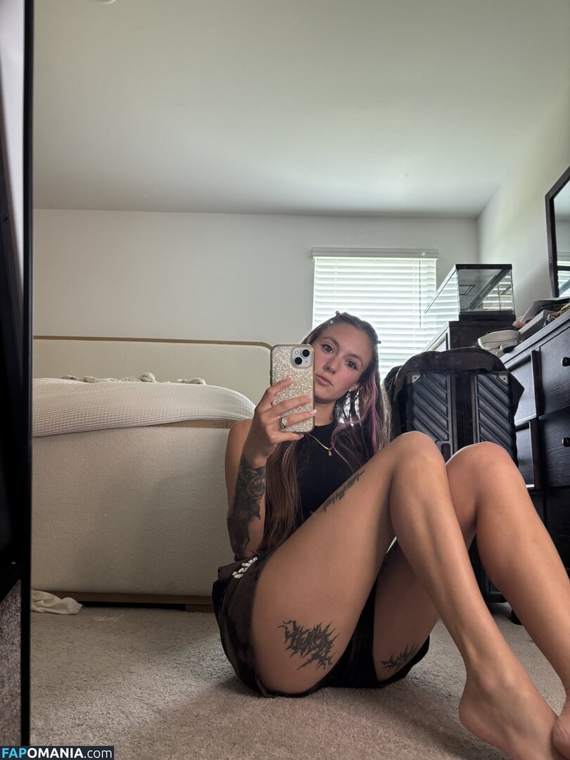 Poppy Quinn / PoppyQuinnn / https: / poppyquinn33 / the.poppy.quinn Γυμνός OnlyFans  Διαρρεύσαστη φωτογραφία #3
