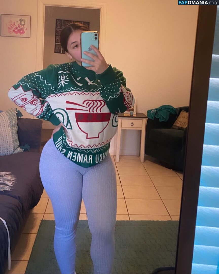 babyemilyver / princessemily / princesssaaemily Γυμνός OnlyFans  Διαρρεύσαστη φωτογραφία #2