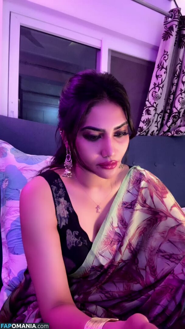 Priya Naidu / priya_naidu0422 Γυμνός OnlyFans  Διαρρεύσαστη φωτογραφία #1