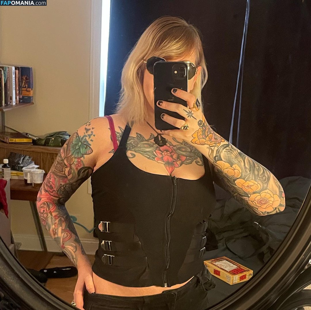 PushingUpRoses / https: / pushinuproses Γυμνός OnlyFans  Διαρρεύσαστη φωτογραφία #5