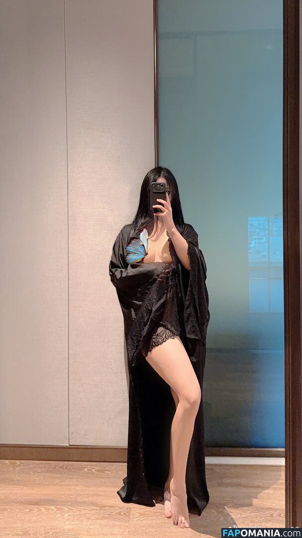 qiaoniutttt / 俏妞qiaoniuTT , 俏妞qiaoniu , qiaoniuTT , qiaoniu Γυμνός OnlyFans  Διαρρεύσαστη φωτογραφία #22